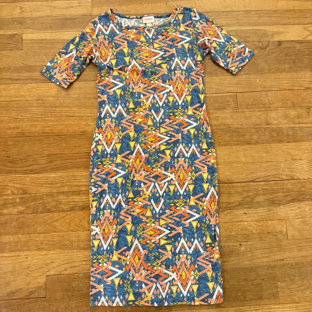 LulaRoe blue pink orange yellow short sleeve knee length shirt dress sz XXS
 b62
